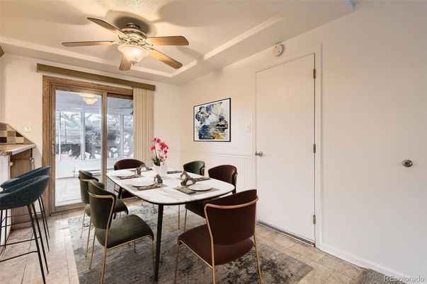 Dining room, Interior
