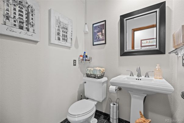 Bathroom, Interior, Pendant Lights