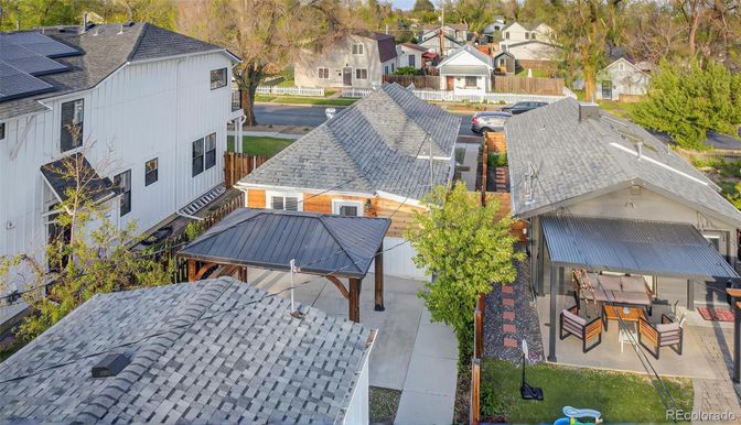 Exterior, Drone
