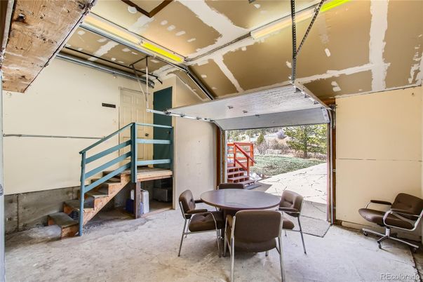 Dining room, Interior