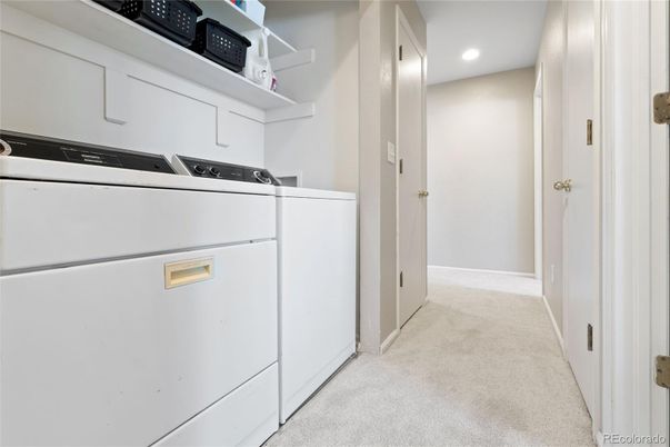 Interior, Recessed Lighting, Washer