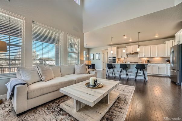 Interior, Kitchen, Living room, Pendant Lights, Recessed Lighting, Stainless Steel Appliances, Wood Texture Flooring