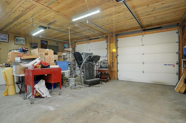 Garage, Interior, Wooden Ceilings