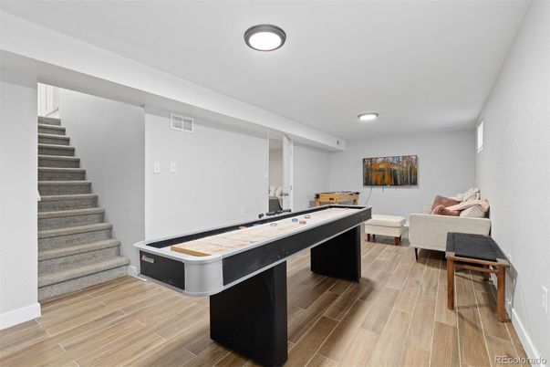 Game Room, Interior, Living room, Recessed Lighting, Wood Texture Flooring