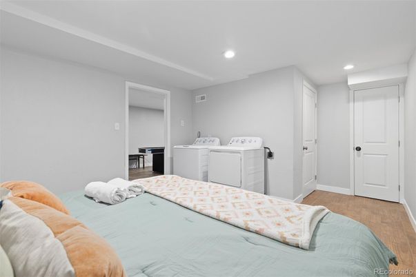 Bedroom, Interior, Recessed Lighting, Washer, Wood Texture Flooring