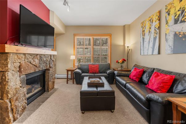 Fireplace, Interior, Living room