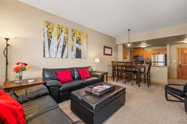 Dining room, Interior, Kitchen, Living room, Pendant Lights, Stainless Steel Appliances