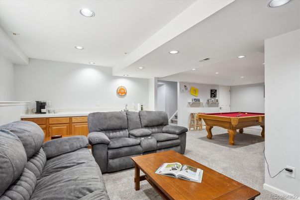 Billiard Table, Game Room, Interior, Living room, Recessed Lighting
