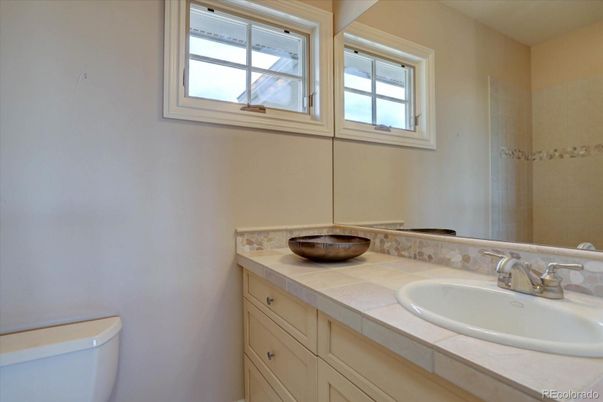 Bathroom, Interior, Tile Countertops