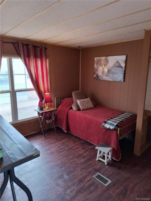 Bedroom, Interior, Water, Wood Texture Flooring