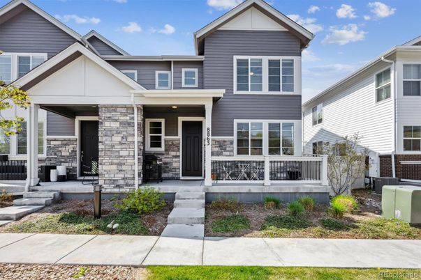 Exterior, Facade, American Craftsman