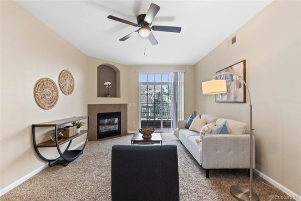 Fireplace, Interior, Living room