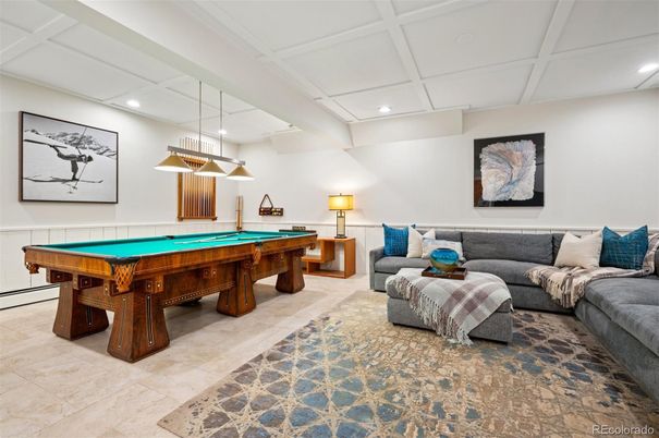 Billiard Table, Game Room, Interior, Living room, Pendant Lights, Recessed Lighting