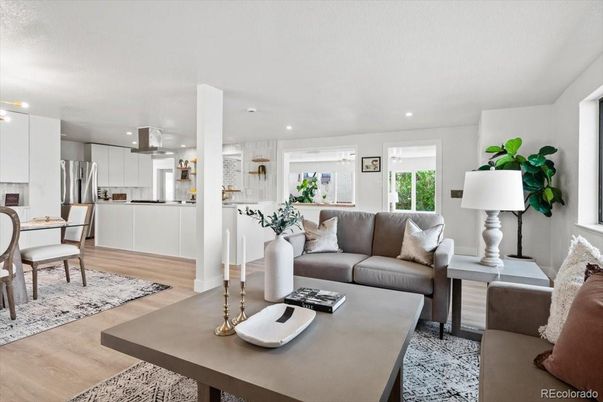 Dining room, Interior, Kitchen, Living room, Pendant Lights, Recessed Lighting, Stainless Steel Appliances, Wood Texture Flooring