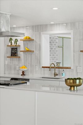 Interior, Kitchen, Recessed Lighting
