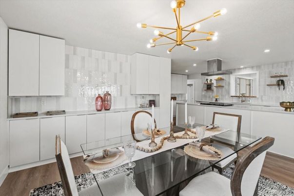 Dining room, Interior, Kitchen, Pendant Lights, Recessed Lighting, Wood Texture Flooring