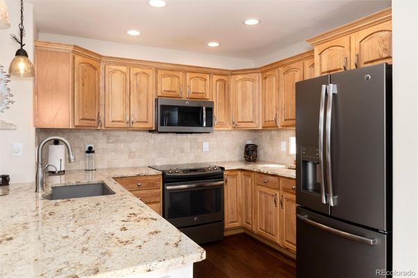 Interior, Kitchen, Pendant Lights, Recessed Lighting, Wood Texture Flooring