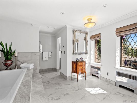 Bathroom, Interior, Marble, Recessed Lighting