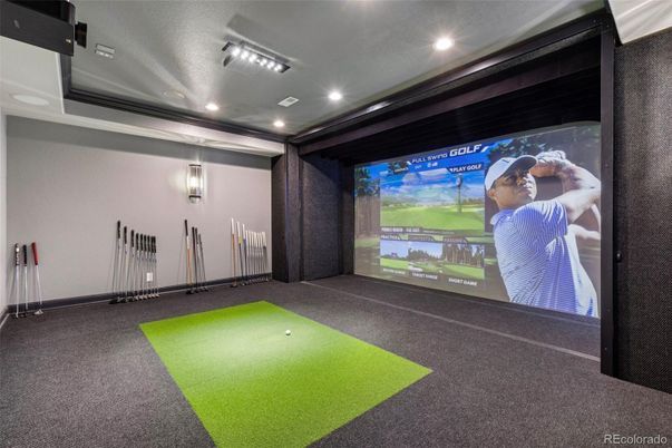 Interior, Projection Screen, Recessed Lighting, Theatre Room
