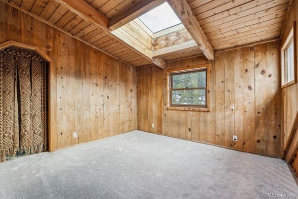 Empty room, Interior, Wooden Beams, Wooden Ceilings, Wooden Walls