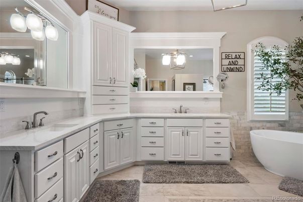 Bathroom, Dual Sink Vanities, Free Standing Baths, Interior