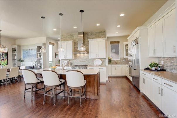 Dining room, Interior, Kitchen, Pendant Lights, Recessed Lighting, Wood Texture Flooring