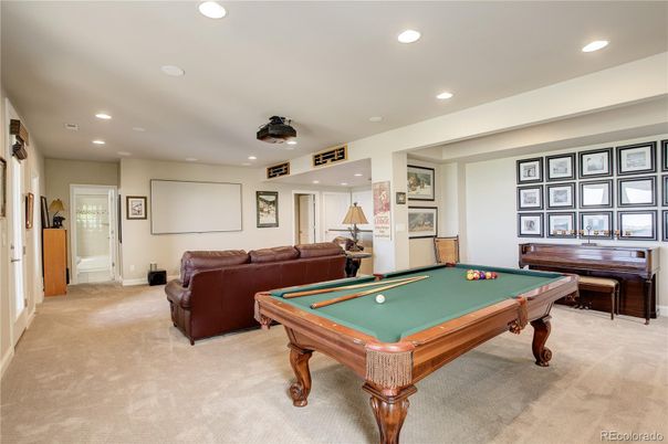 Billiard Table, Game Room, Interior, Living room, Recessed Lighting
