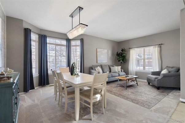 Chandelier, Dining room, Interior, Living room
