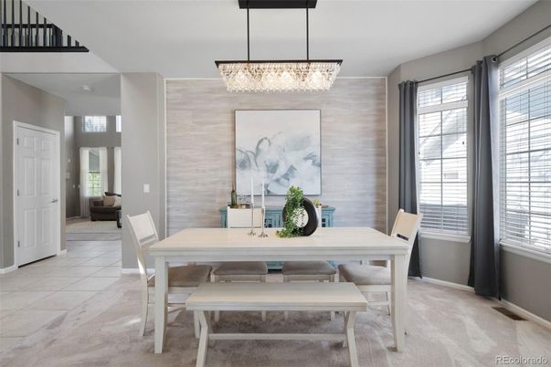 Chandelier, Dining room, Interior