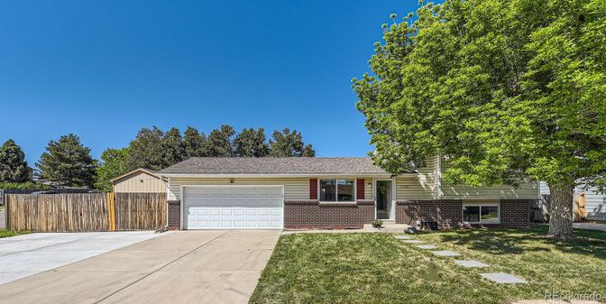 Attached, Exterior, Facade, Brick Facade, Ranch