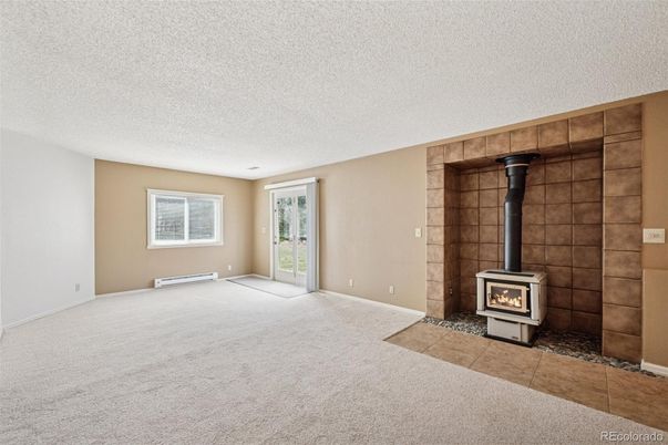 Empty room, Fireplace, Interior