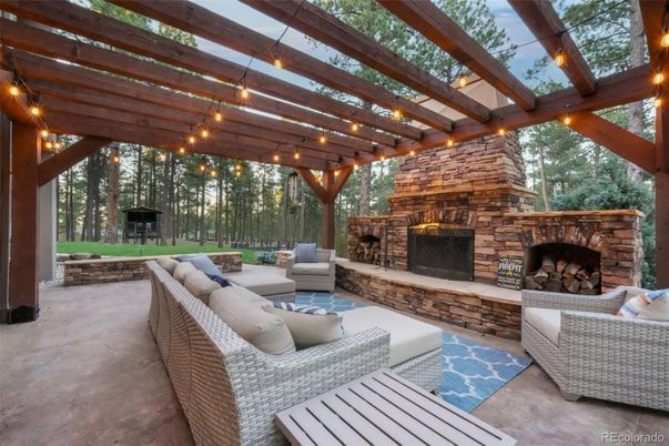 Exterior, Fireplace