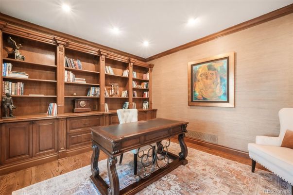 Home Office, Interior, Recessed Lighting, Wood Texture Flooring