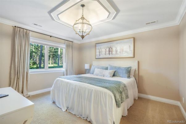 Bedroom, Chandelier, Interior, Pendant Lights