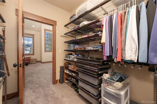 Interior, Walk-in Closets