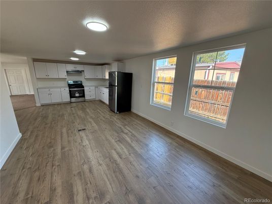 Empty room, Interior, Kitchen, Wood Texture Flooring