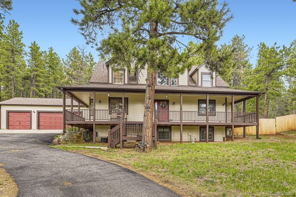 Detached Garage, Exterior, Facade, None