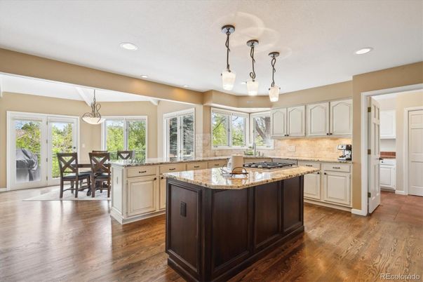 Dining room, Interior, Kitchen, Pendant Lights, Recessed Lighting, Wood Texture Flooring