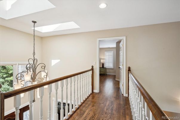 Interior, Pendant Lights, Recessed Lighting, Wood Texture Flooring