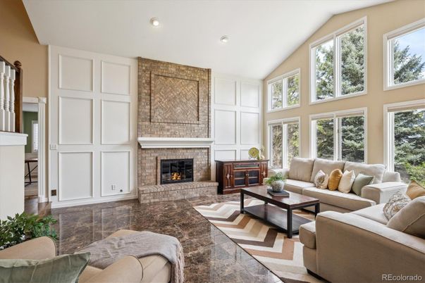 Fireplace, Interior, Living room, Recessed Lighting