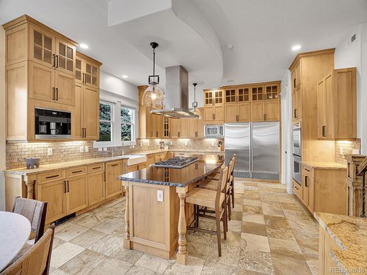 Interior, Kitchen, Pendant Lights, Recessed Lighting, Stainless Steel Appliances