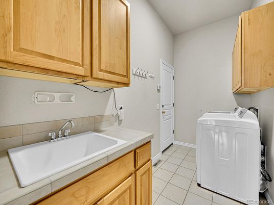 Interior, Washer
