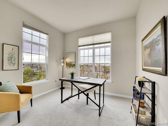 Home Office, Interior