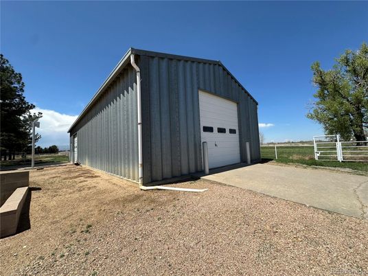 Backyard, Detached Garage, Exterior