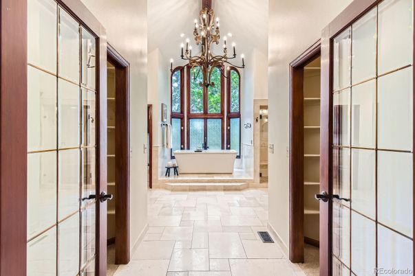 Bathroom, Chandelier, Free Standing Baths, Interior
