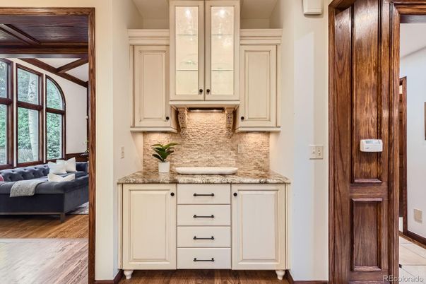 Interior, Kitchen, Wood Texture Flooring