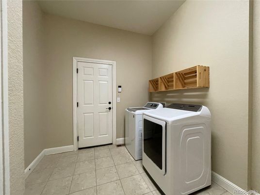 Interior, Washer