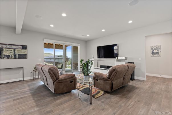 Interior, Living room, Recessed Lighting, Wood Texture Flooring