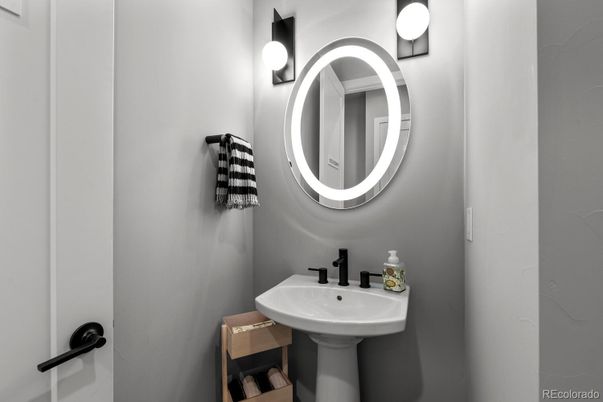 Bathroom, Interior
