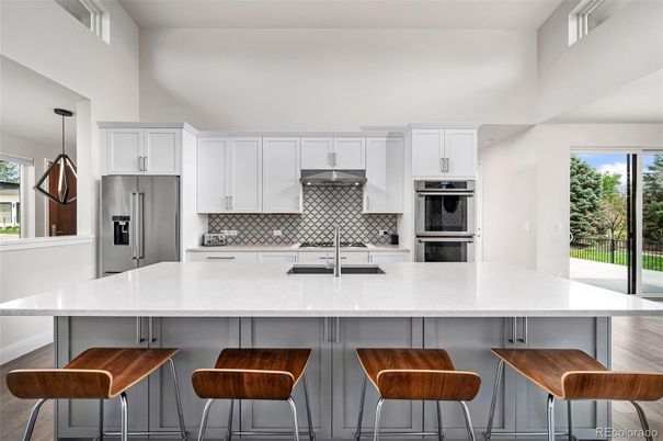 Interior, Kitchen, Pendant Lights, Stainless Steel Appliances